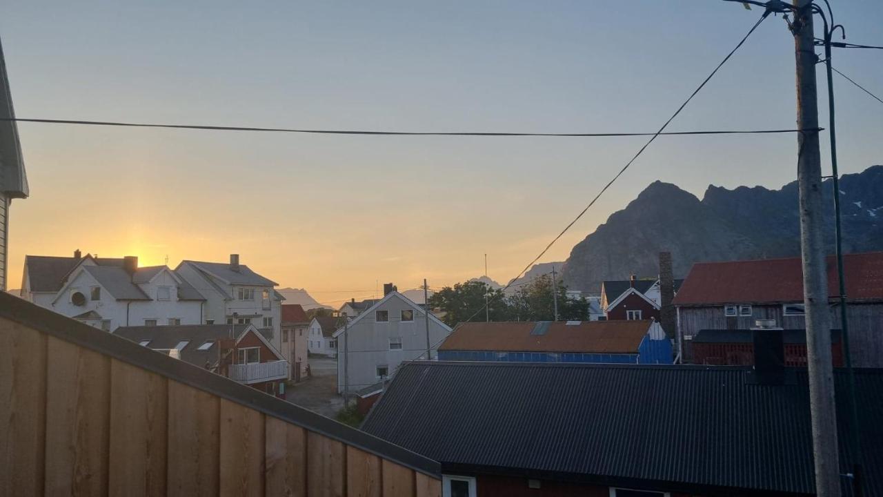 Fiskekrogen Rorbuer Henningsvaer Exteriér fotografie
